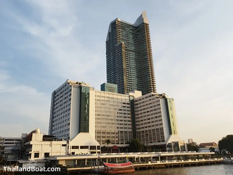 Hotels near Asiatique Pier