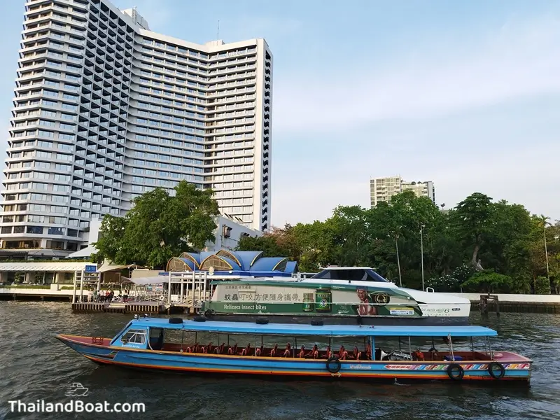 Si Phraya Pier