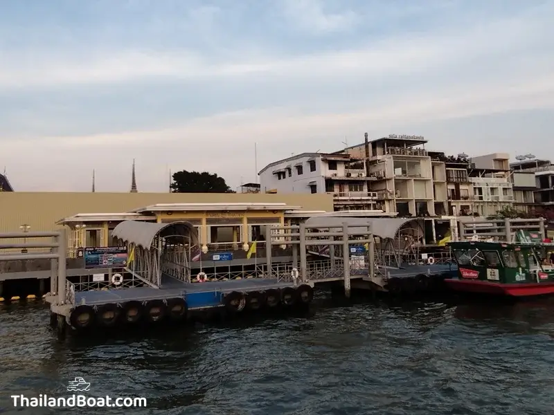 Tha Tien Pier