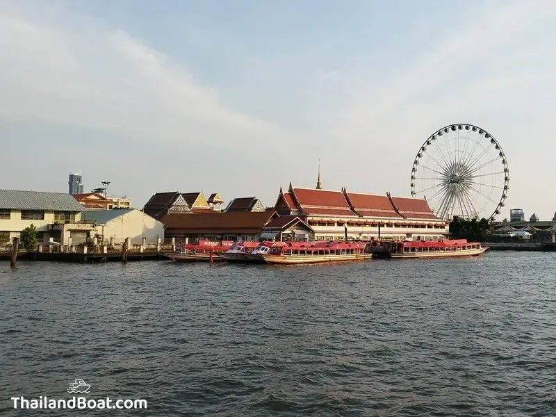 Wat Rajsingkorn Pier