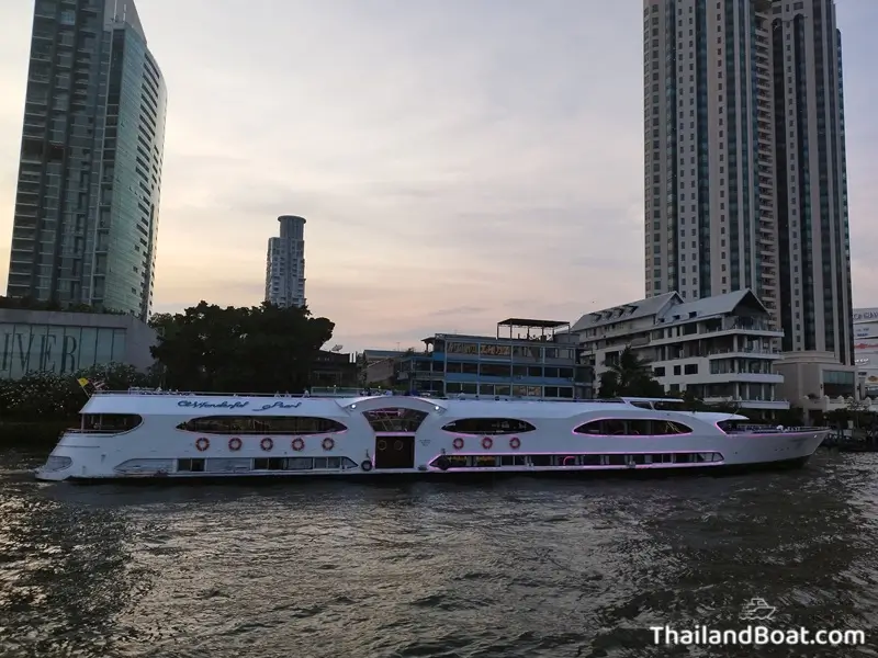 Wonderful Pearl Cruise at River City Pier