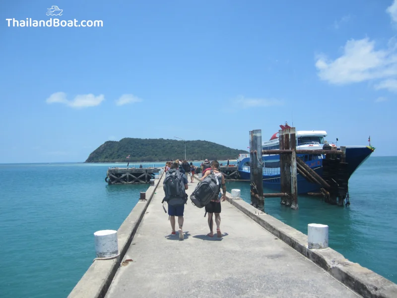 Ferry from Koh Phangan to Koh Samui